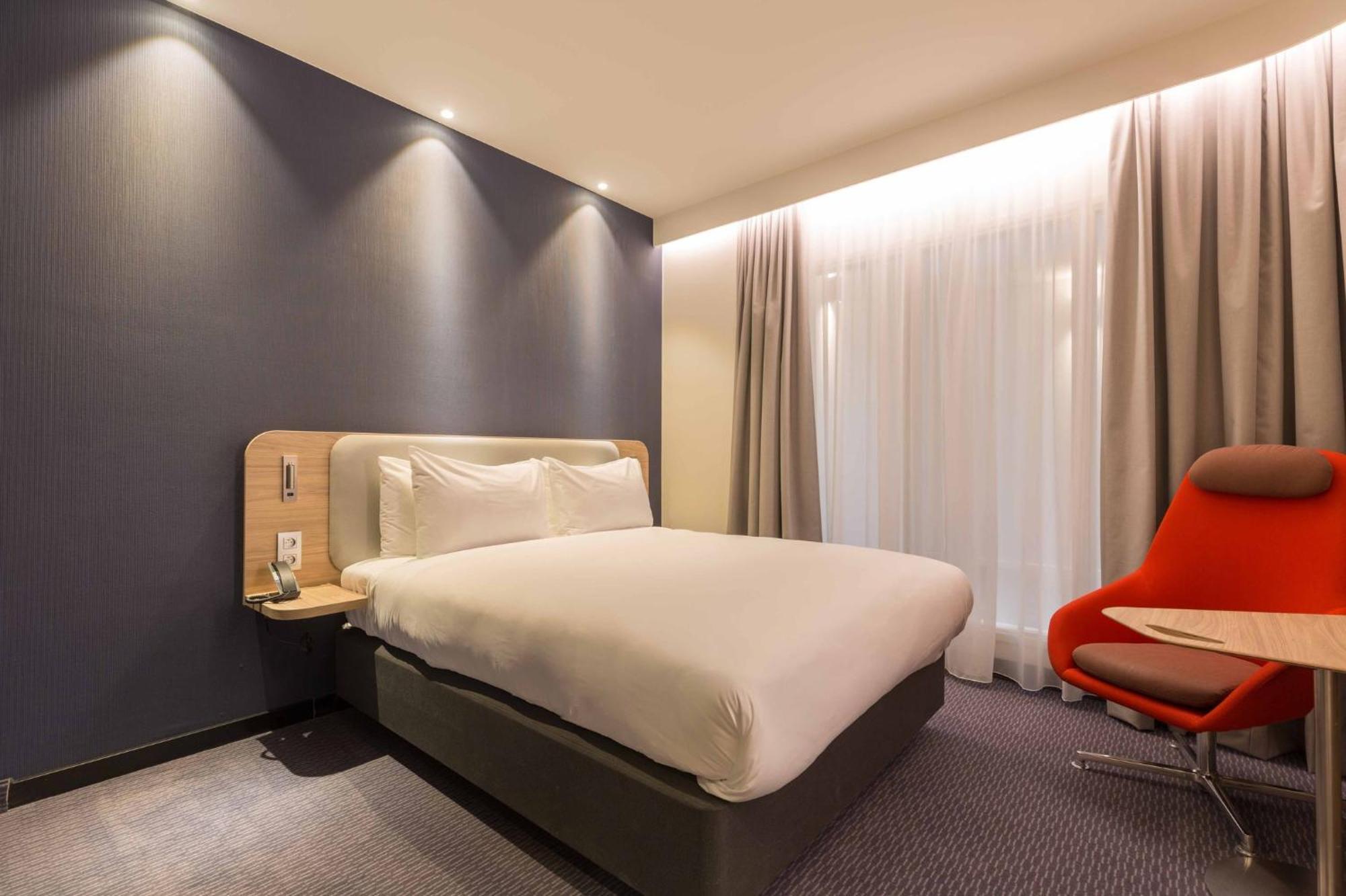 Holiday Inn Express Brussels-Grand-Place By Ihg Экстерьер фото